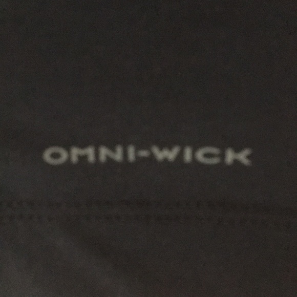 Mississippi State Columbia Golf 3 button polo. - Picture 6 of 6